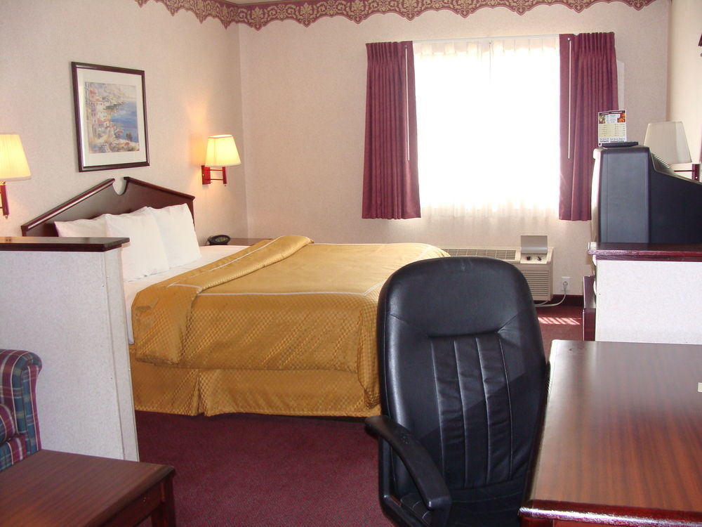 Portland Suites Airport East Fairview Ngoại thất bức ảnh