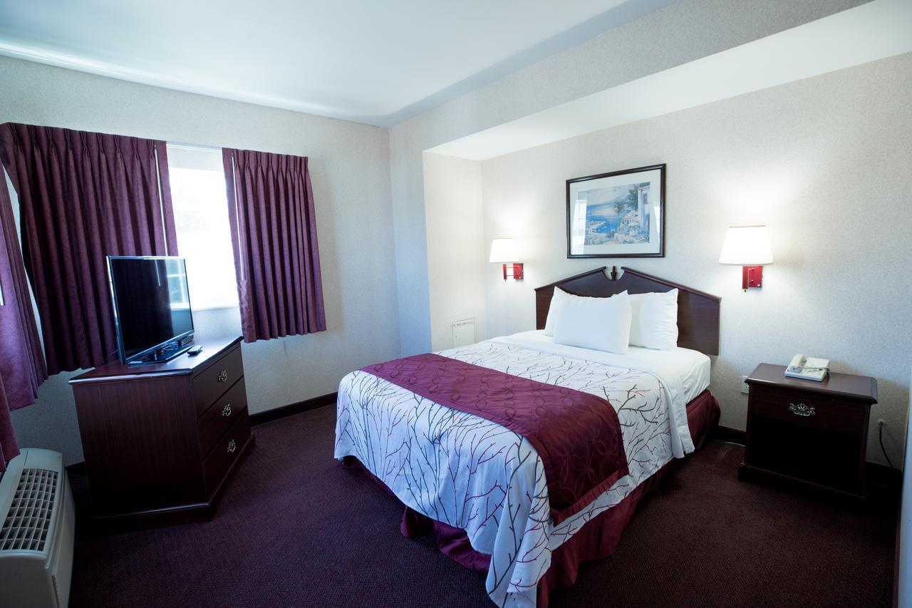 Portland Suites Airport East Fairview Ngoại thất bức ảnh