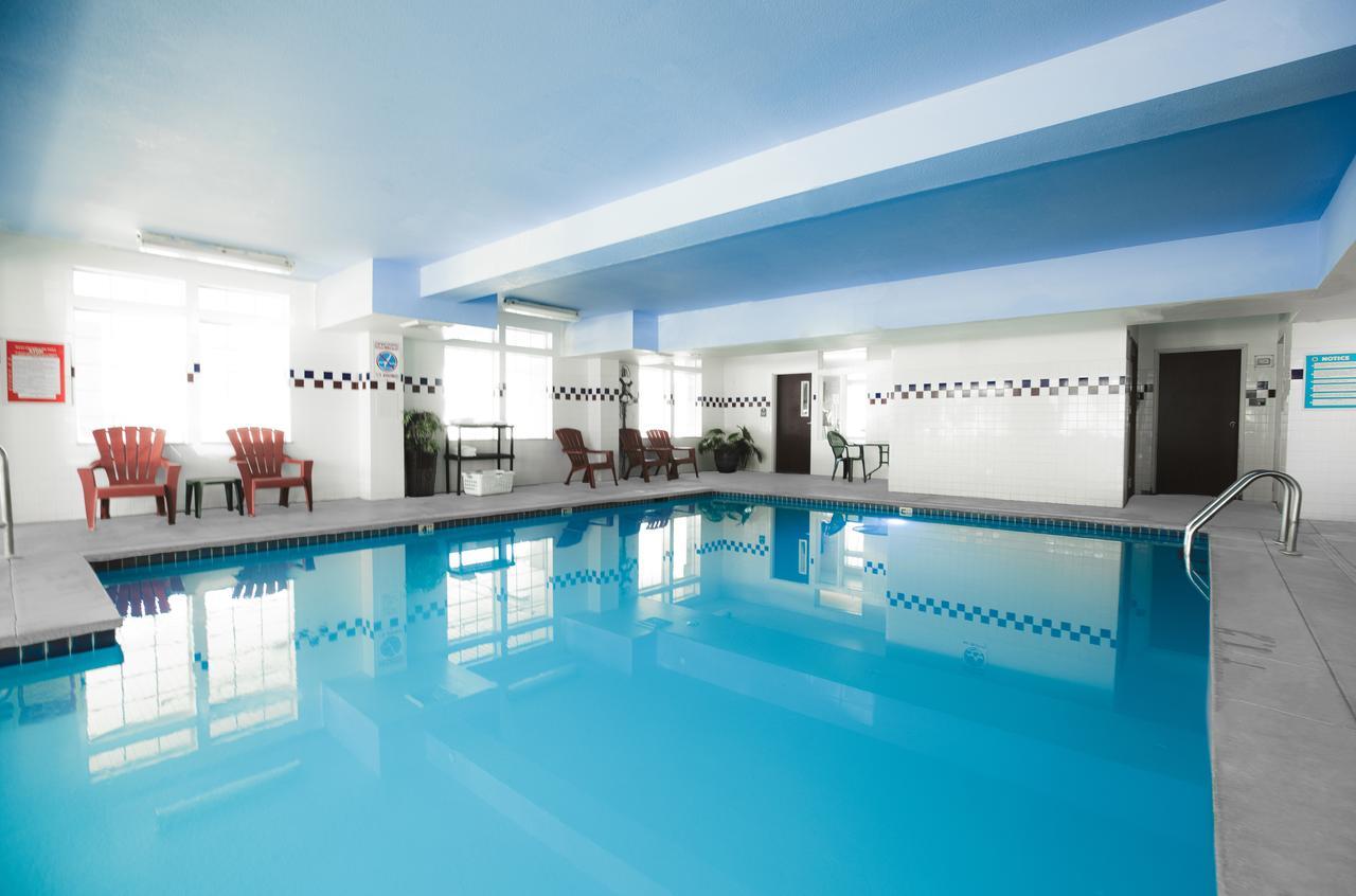 Portland Suites Airport East Fairview Ngoại thất bức ảnh